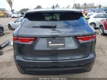 Jaguar F-Pace 2024 Jaguar F-Pace R-Dynamic S P250 2024 2.0l 2.0 Benzyna 246KM, zdjęcie 4