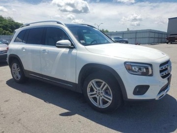 Mercedes GLB 2023 Mercedes-Benz GLB 250, 2023r., 4x4, 2.0L 2.0 Benzyna 221KM, zdjęcie 1