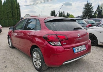 Citroen C4 II Hatchback 5d Facelifting 1.6 HDi 92KM 2015 Citroen C4 2015r, 1.6 HDI. Lekko uszkodzony lewy przod. Jezdzi. 1.6 92KM, zdjęcie 2