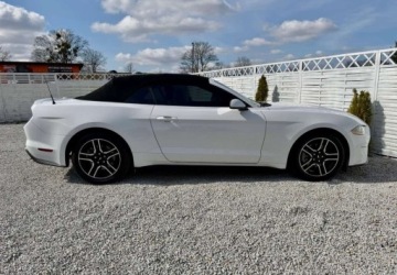 Ford Mustang VI 2021 Ford Mustang Ford Mustang Cabrio 2.3 Eco Boost 2.3 Benzyna 317KM, zdjęcie 31