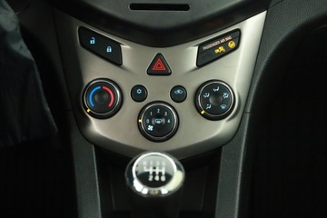 Chevrolet Aveo T300 Hatchback 5d 1.3D 95KM 2012 Chevrolet Aveo 1.3 VCDi, Salon Polska, Klima, zdjęcie 9