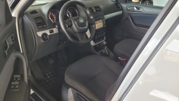 Skoda Yeti Minivan 2.0 TDI CR DPF 110KM 2013 Skoda Yeti YETI 2.0 tdi Panoramiczny dach Klimatronik MOZLIWA ZAMIANA 2.0, zdjęcie 14