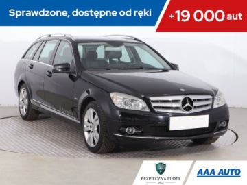 Mercedes Klasa C W204 2009 Mercedes C C 180, Automat, Skóra, Klima