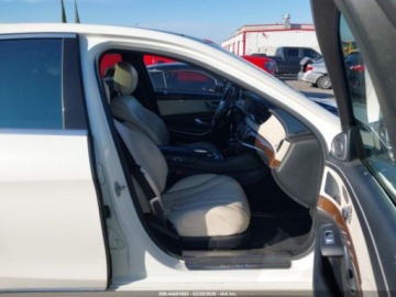 Mercedes Klasa S W222 2015 Mercedes-Benz Klasa S 600 v12 2015 6.0 Benzyna 523KM, zdjęcie 9