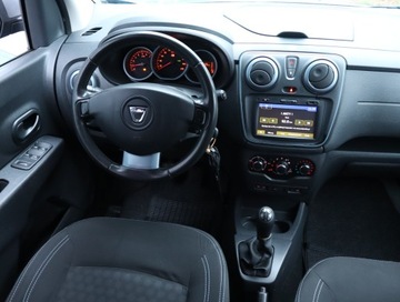 Dacia Lodgy Minivan TCe  115KM 2016 Dacia Lodgy 1.2 TCe, Salon Polska, 7 miejsc, Navi, zdjęcie 6