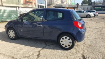 Renault Clio III Hatchback 5d 1.2 i 16V 75KM 2009 RENAULT CLIO III 1.2 16V ładny, czysty, zadbany, bezwypadkowy., zdjęcie 4