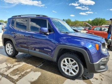 Jeep Renegade 2017 Jeep Renegade 2017r., Latitude, 2.4L, od ubezpieczalni 2.4 Benzyna 182KM, zdjęcie 3