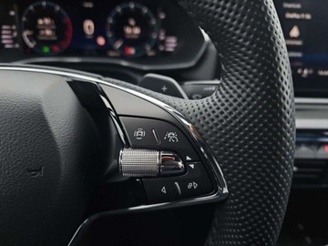 Skoda Octavia IV Liftback 1.5 TSI EVO 150KM 2023 Skoda Octavia SportLine DSG Full LED Matrix, Salon PL, Serwis ASO, VAT Mar, zdjęcie 18