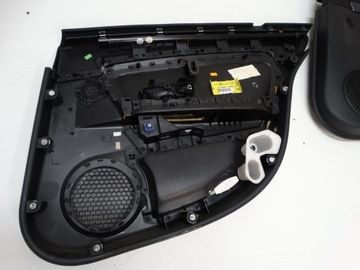 КОМПЛЕКТ ОБИВКИ ДВЕРЕЙ RENAULT LAGUNA III HB