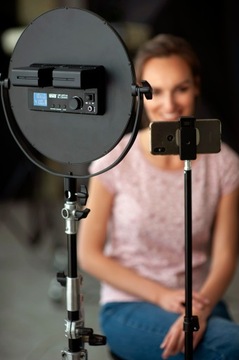 Светодиодная видеолампа Newell Air Artha VLED 3200-5600K