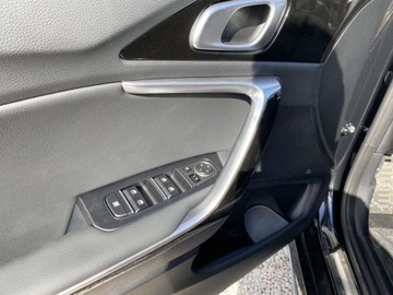 Kia Proceed Shooting Brake Facelifting 1.5 T-GDI 160KM 2023 Kia ProCeed Automat 1,5T Salon PL GT-LINE TECAEBA18 1.5 Benzyna 160KM, zdjęcie 9