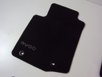 ВЕЛУРОВЫЕ КОВРИКИ TOYOTA AYGO II LIFT 3D 18R