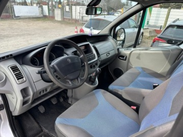 Renault Trafic II Furgon 2.0 dCi 115KM 2011 Renault Trafic 2.0 DCI/9 miejsc/Klima na, zdjęcie 13