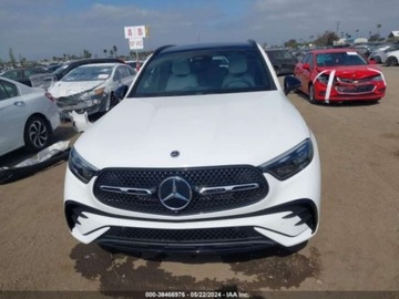 Mercedes GLC C254/X254 2024 Mercedes-Benz GLC 300, 2024r., 4x4, 2.0L 2.0 Benzyna 255KM, zdjęcie 4