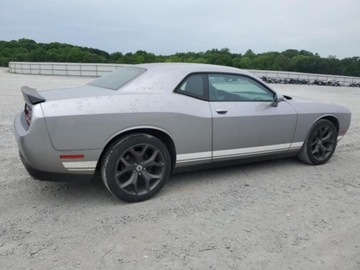 Dodge Challenger III 2017 Dodge Challenger Dodge Challenger SXT 3.6 Benzyna 305KM, zdjęcie 3