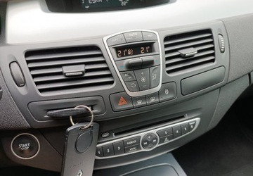 Renault Laguna III Grandtour 2.0 16v 140KM 2008 Renault Laguna Bezwypadkowy - serwisowany - 2,0 - 140 KM - wersja Dynamique, zdjęcie 29