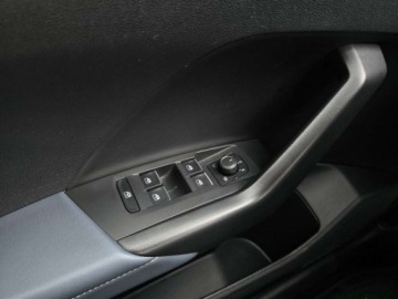 Volkswagen T-Cross SUV 1.5 TSI 150KM 2024 Volkswagen T-Cross 1.5TSI 150KM FV23 DSG Pakiet systemow asystujacych Paki, zdjęcie 8