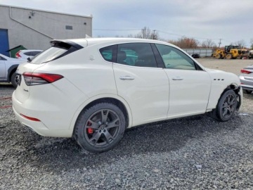 Maserati Levante 3.0 GDI V6 430KM 2021 Maserati Levante 2021 Maserati LEVANTE 3.0 Benzyna 430KM, zdjęcie 3