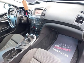 Opel Insignia I Sports Tourer 2.0 CDTI ECOTEC 160KM 2011 Opel Insignia Irmscher Xenon Sports Tourer Grzane fotele 2.0 Diesel 160KM, zdjęcie 11