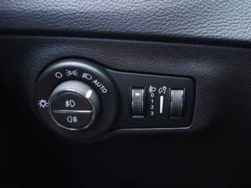 Jeep Compass II SUV 1.4 Multiair 170KM 2018 Jeep Compass 1.4 MultiAir, Salon Polska, zdjęcie 16