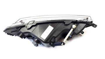 ГАЛОГЕННАЯ ЛАМПА L OCTAVIA III 5E0941699D