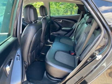 Hyundai ix35 SUV 1.7 CRDi 115KM 2011 Hyundai ix35 KLIMATYZACJA SKORY GRZANE FOTELE PARKTRONIC TEMPOMAT PELEN SE, zdjęcie 5