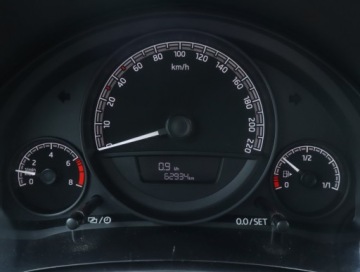 Skoda Citigo Hatchback 3d Facelifting 1.0 MPI 75KM 2018 Skoda Citigo 1.0 MPI, Salon Polska, Klima, zdjęcie 10