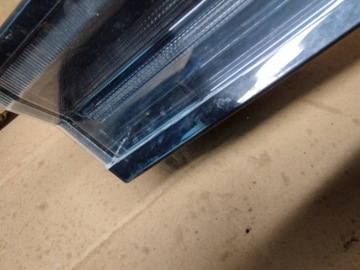 PORSCHE TAYCAN 9J1 SVĚTLO ZADNÍ CLONA (KRYT) LED EU