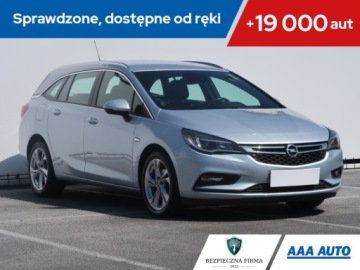 Opel Astra K Sports Tourer 1.4 Turbo 150KM 2016 Opel Astra 1.4 T, Salon Polska, Serwis ASO, Klima