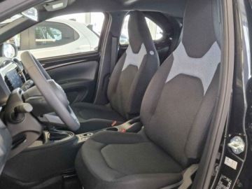 Toyota Aygo X 2025 Od ręki - Active 1.5 Hybrid Dynamic Force 116KM | Tempomat adaptacyjny!, zdjęcie 4