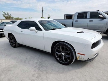 Dodge Challenger III 2019 Dodge Challenger Sxt 2019 3.6l 3.6 Benzyna 305KM, zdjęcie 4