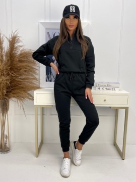 C70 r. M МОДНЫЙ ЖЕНСКИЙ СПОРТИВНЫЙ КОМПЛЕКТ