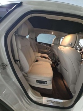 Bentley Bentayga 2017 Bentley Bentayga W12 2017 6.0l 6.0 Benzyna 600KM, zdjęcie 18