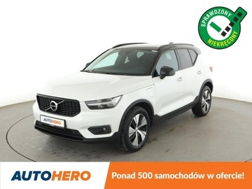 Volvo XC40 Crossover Plug-In 1.5 T5 Plug-in Hybrid 262KM 2020 Volvo XC 40 FV23% R-Design 261KM Automat Navi