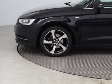 Audi A3 8V Hatchback 3d 1.4 TFSI 122KM 2014 Audi A3 1.4 TFSI, Salon Polska, Skóra, Xenon, zdjęcie 13