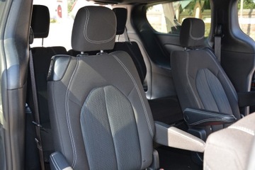 Chrysler Pacifica II 3.6 V6 291KM 2022 Chrysler Pacyfica 3,6L 291KM 2022r Śliczna, zdjęcie 19