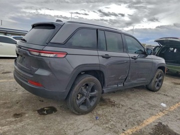 Jeep Grand Cherokee V 2024 Jeep Grand Cherokee Laredo 2024 3.6 Benzyna 293KM, zdjęcie 3