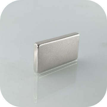 НЕОДИМОВЫЙ МАГНИТ STRONG НАБОР ПЛАСТИН МАГНИТОВ 20x10x1,5 мм STRONG 10шт.