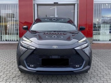 Toyota C-HR II SUV Plug-In 2.0 Hybrid Dynamic Force Plug-in  223KM 2025 Od ręki - Style 2.0 Hybrid Dynamic Force Plug-in 223KM | Podgrzewane fotele, zdjęcie 1