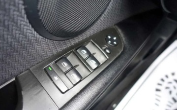 BMW Seria 3 E90-91-92-93 Touring E91 2.0 316d 115KM 2010 BMW Seria 3 316d 116KM LIFT Potwierdzony przebieg Zero korozji Klimatronik, zdjęcie 25