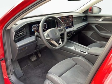 Volkswagen Passat B8 Variant Facelifting 1.5 TSI EVO 150KM 2025 Volkswagen Passat 1.5eTSI 150KM Business SerwisASO Virtual Acc Led Hak FV23, zdjęcie 8