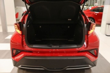 Toyota C-HR I Crossover Facelifting 1.8 Hybrid 122KM 2023 Toyota C-HR 1.8 Hybrid GPF GR Sport 1.8 Hybryda 122KM, zdjęcie 12