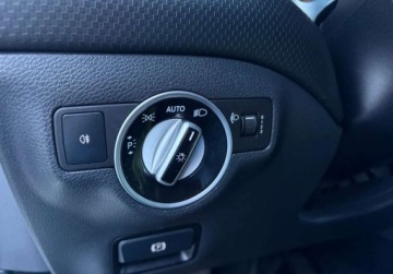 Mercedes Klasa A W176 Hatchback 5d Facelifting 200 156KM 2015 Mercedes-Benz Klasa A 1.6 156 KM gwarancja FABRYCZNY LAKIER bezwypadkow, zdjęcie 29