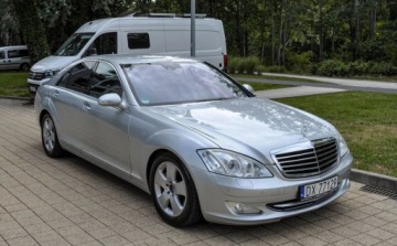 Mercedes Klasa S W221 Limuzyna 5.5 V8 (500) 388KM 2006 Mercedes-Benz Klasa S 5,5V8 (388KM) 5.5 Benzyna 388KM, zdjęcie 10