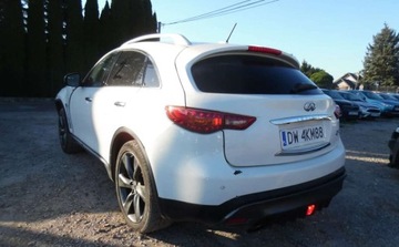 Infiniti QX70 2016 Infiniti QX70 2016r, 3.7 Benzyna. AUTOMAT Uszkodzony przod. Jezdzi. 3.7