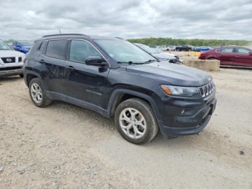 Jeep Compass II 2024 Jeep Compass Latitude 2024 2.0 Benzyna 200KM, zdjęcie 4
