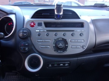 Honda Jazz III 1.4 i-VTEC 100KM 2010 Honda Jaaz 1.4 Automat, zdjęcie 20