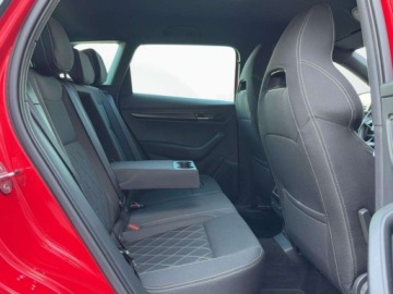 Skoda Karoq Crossover Facelifting 2.0 TDI SCR 150KM 2022 Skoda Karoq LED Matrix ACC Grzane fotele i szyba przednia Kamera AC 3-stre, zdjęcie 11