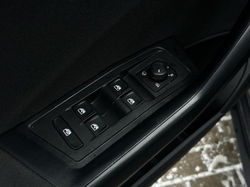 Volkswagen T-Roc I SUV Facelifting 1.5 TSI ACT 150KM 2022 Volkswagen T-Roc APP! ACC! IQ.Light! Virtual Cockp, zdjęcie 10