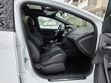 Ford Focus III RS 2.3 EcoBoost 350KM 2017 FORD FOCUS III RS 2.3l EcoBoost RS 350KM * 4X4 / AWD * Przebieg: 118,727km, zdjęcie 31